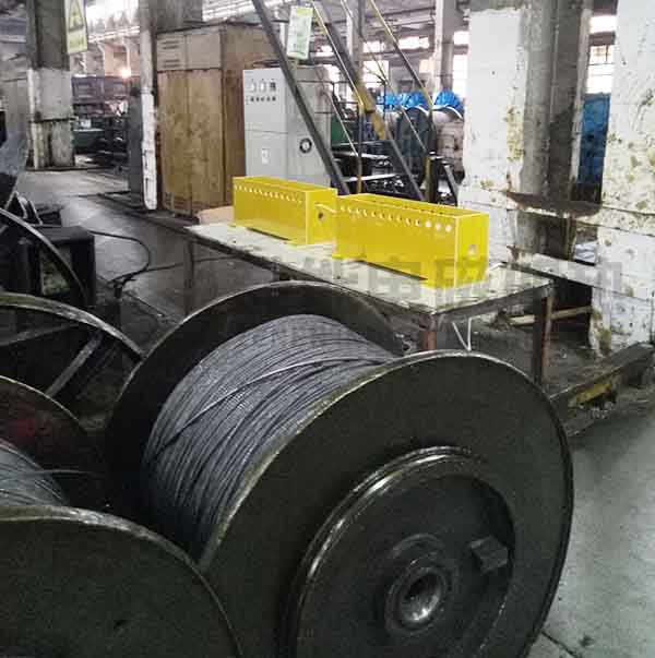 鋼絲繩加熱改造現(xiàn)場(chǎng)3